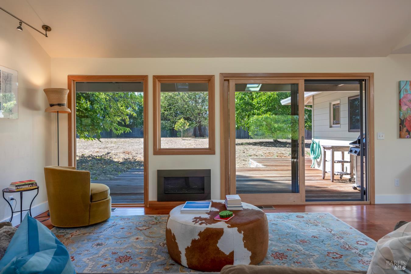 8622 Green Valley Road Sebastopol CA 95472