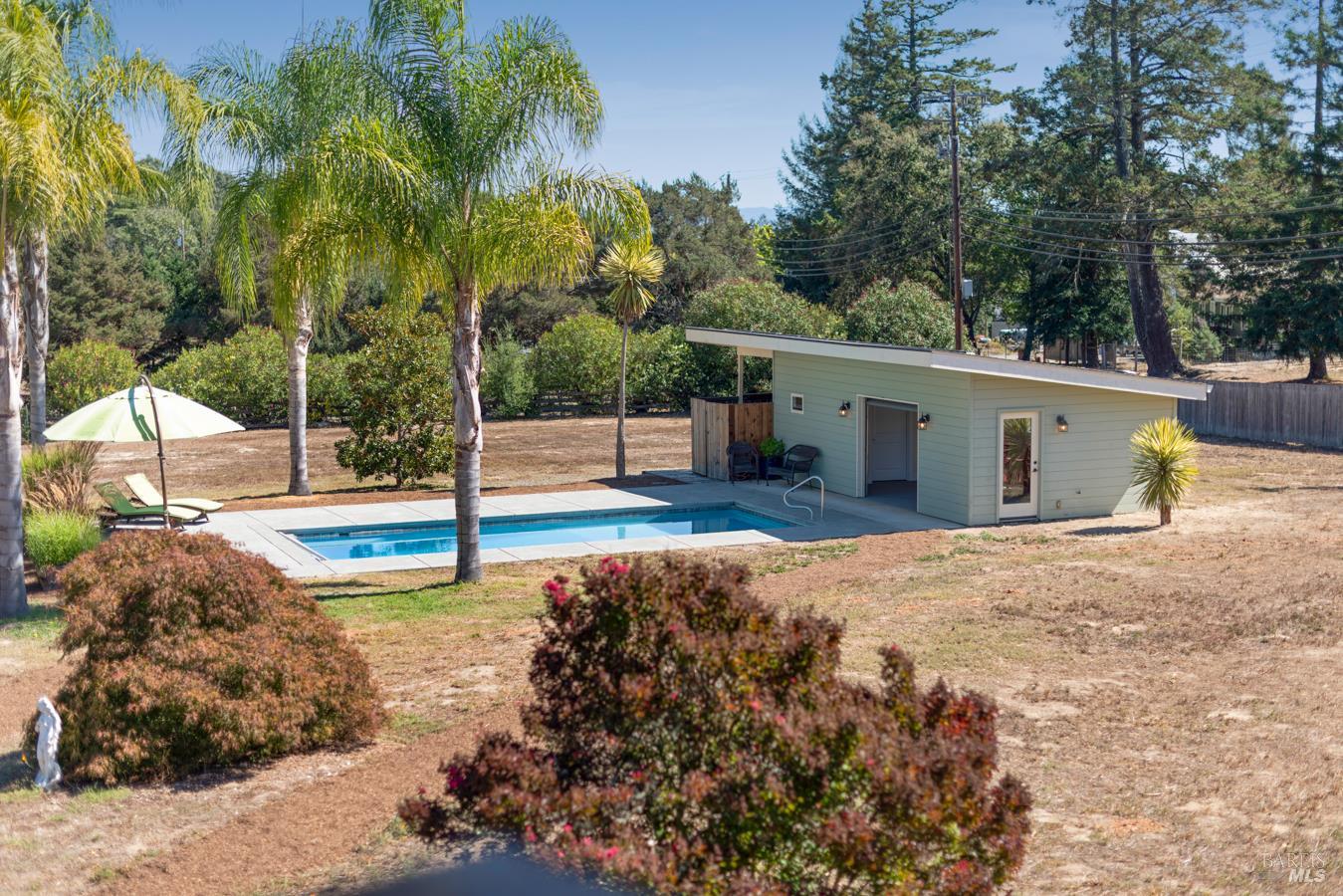 8622 Green Valley Road Sebastopol CA 95472