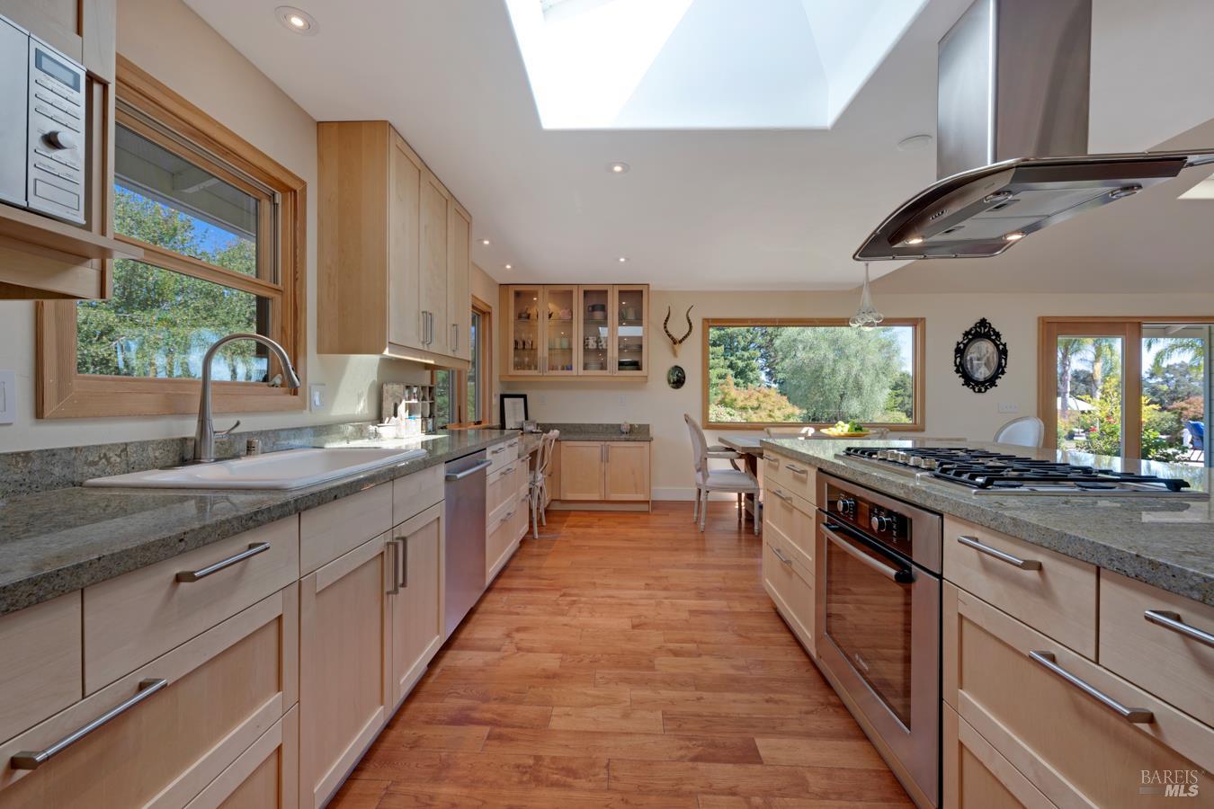 8622 Green Valley Road Sebastopol CA 95472
