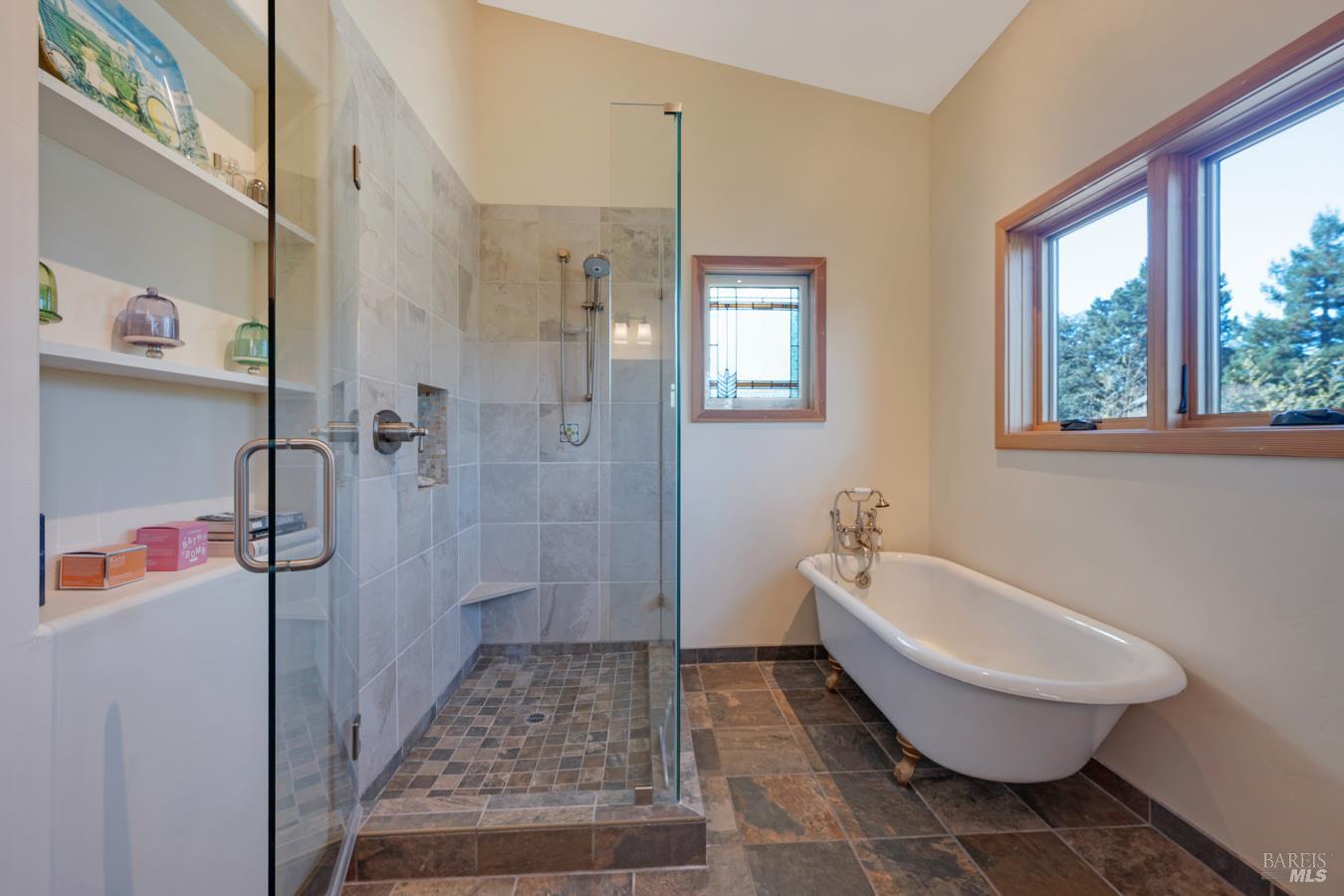 8622 Green Valley Road Sebastopol CA 95472