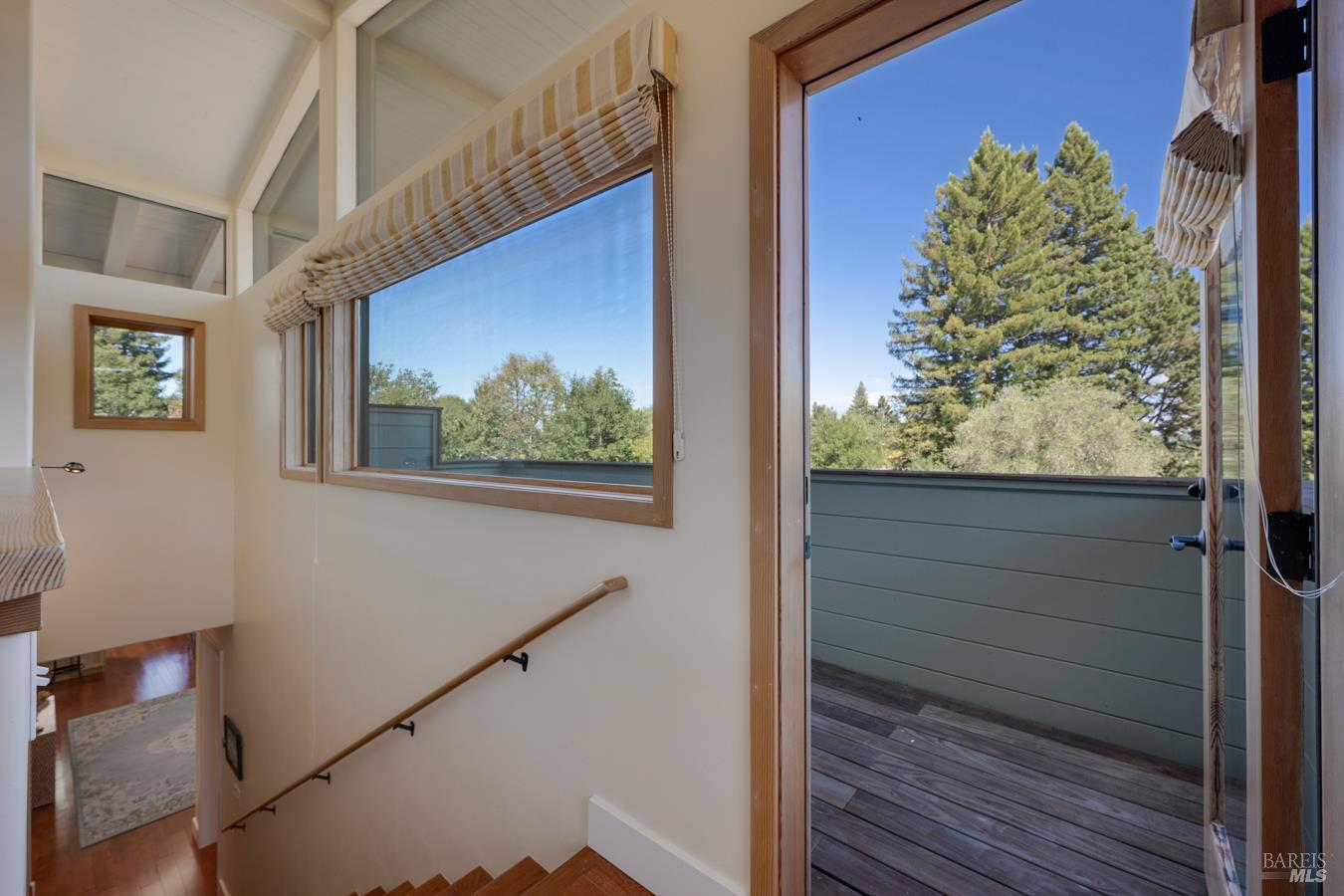 8622 Green Valley Road Sebastopol CA 95472