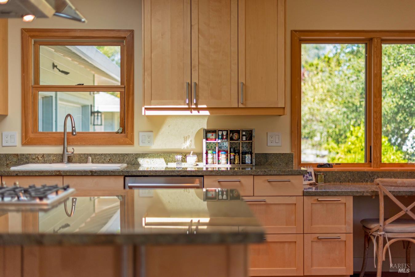 8622 Green Valley Road Sebastopol CA 95472