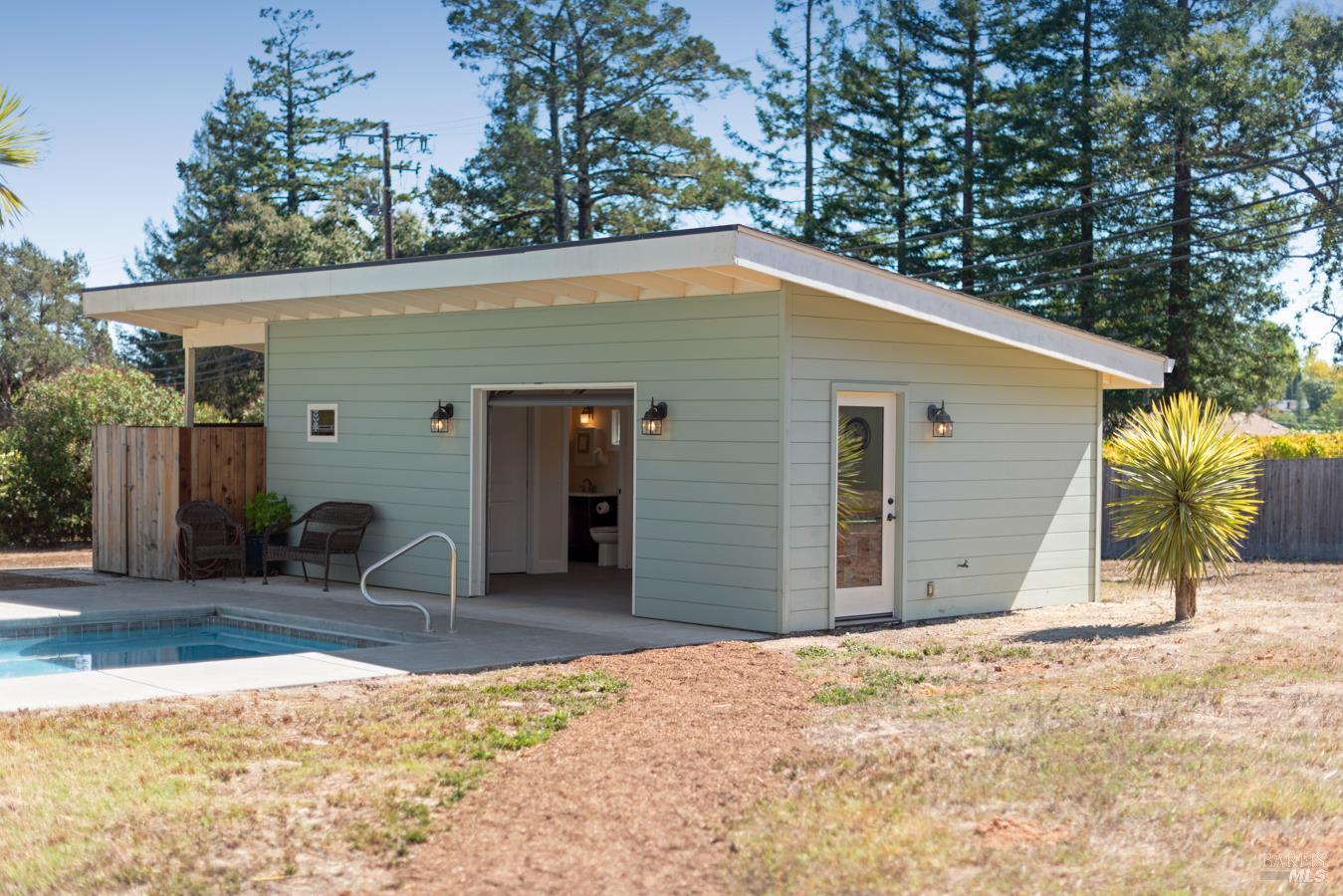 8622 Green Valley Road Sebastopol CA 95472