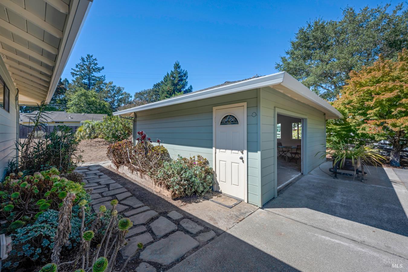 8622 Green Valley Road Sebastopol CA 95472