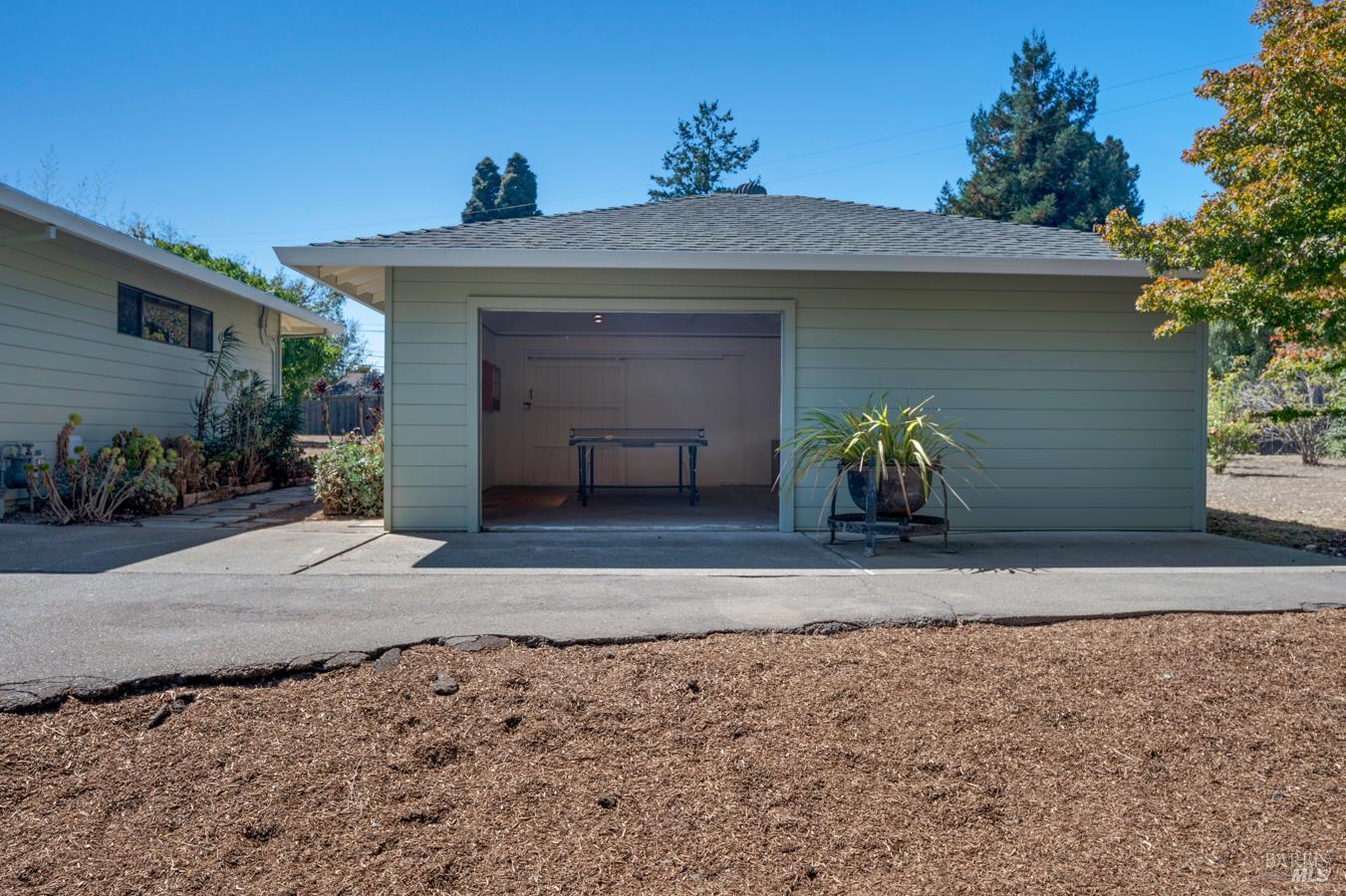8622 Green Valley Road Sebastopol CA 95472