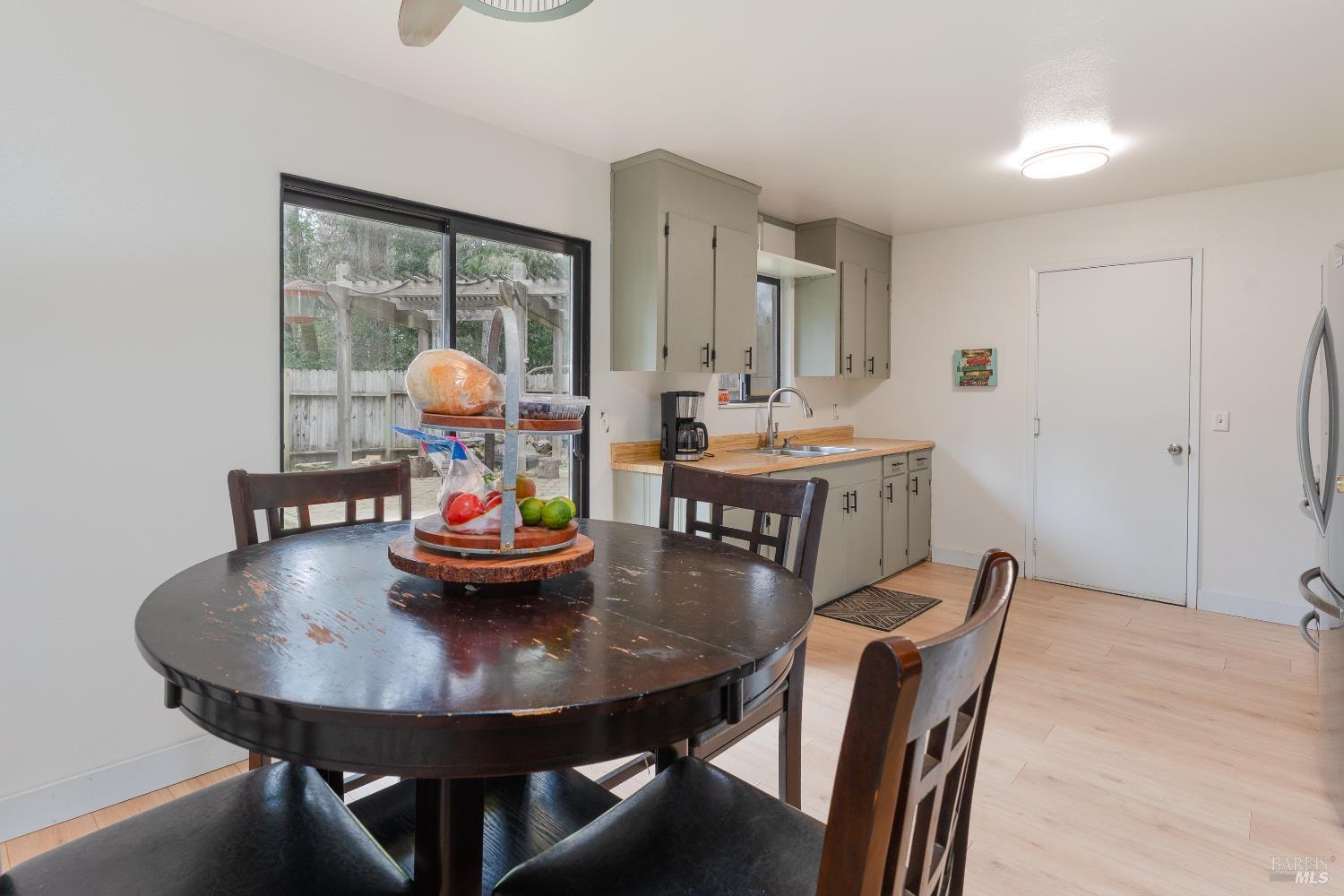 27431 Poppy Drive Willits CA 95490