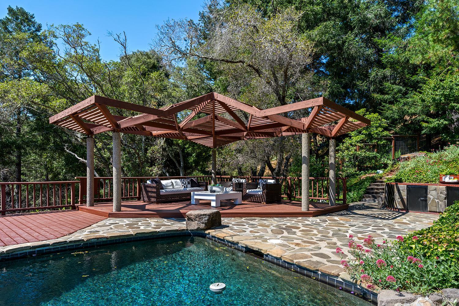 40 Blue Ridge Road Kentfield CA 94904