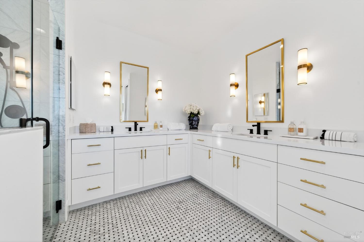 16 Upland Road St. Helena CA 94574