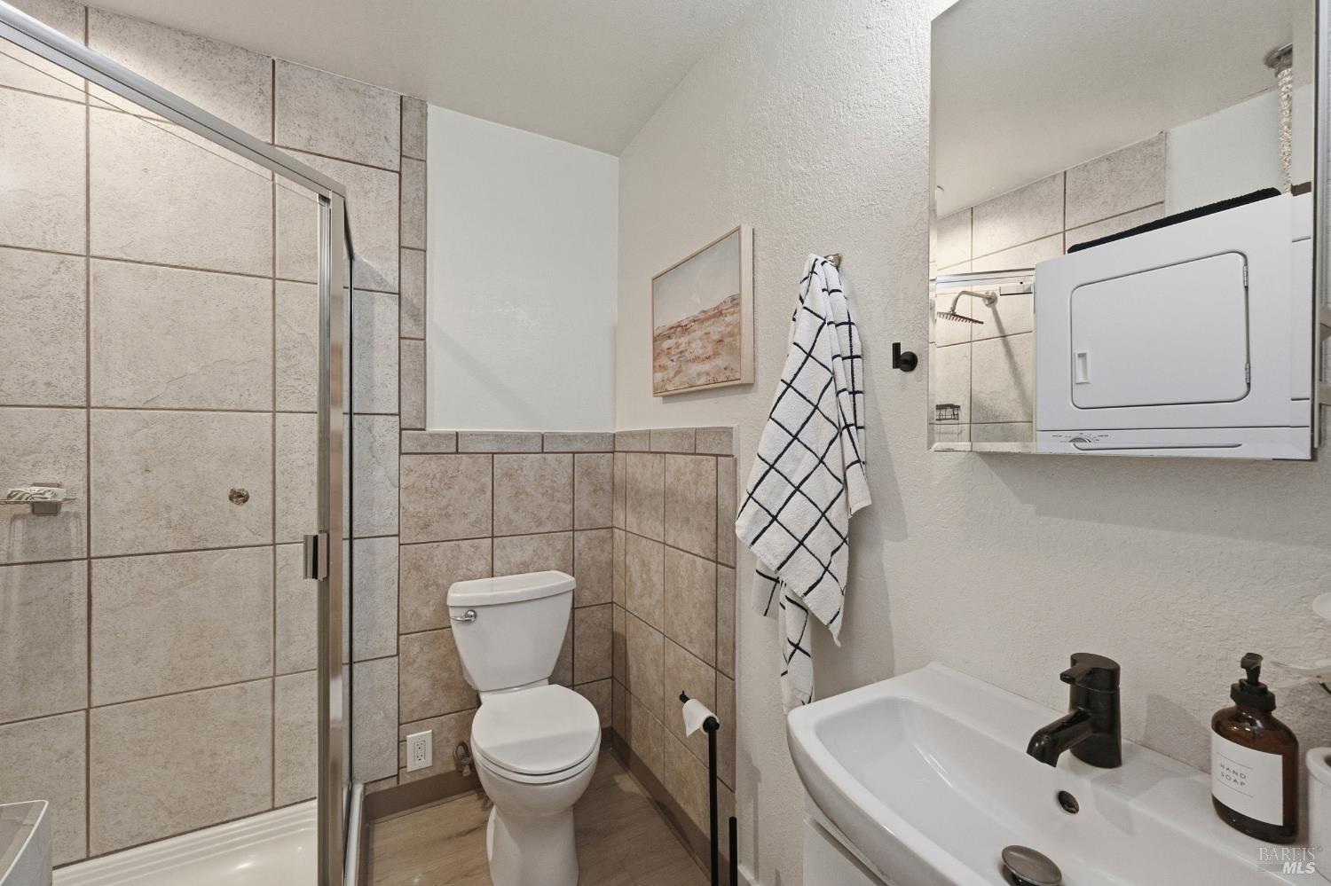 1081 Evans Avenue Napa CA 94559