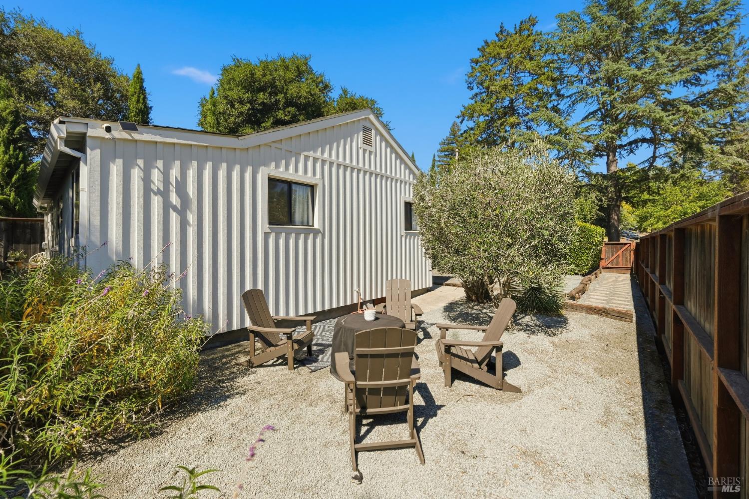1081 Evans Avenue Napa CA 94559