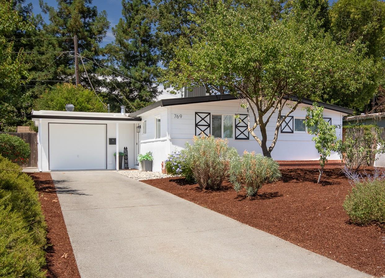 769 M Street Davis CA 95616