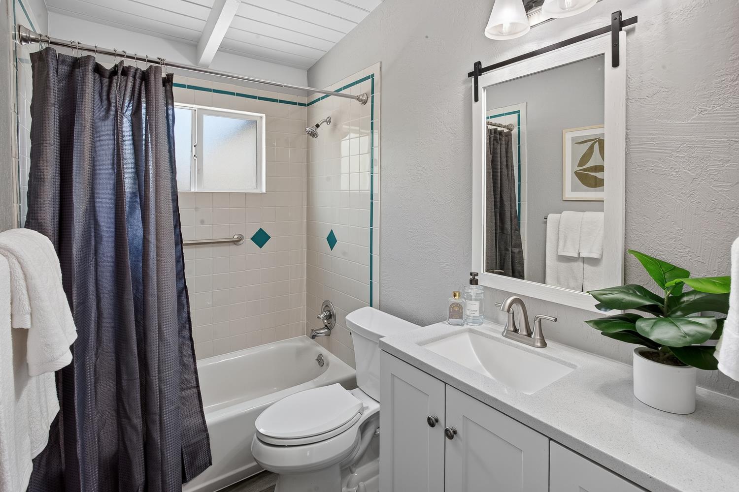 769 M Street Davis CA 95616