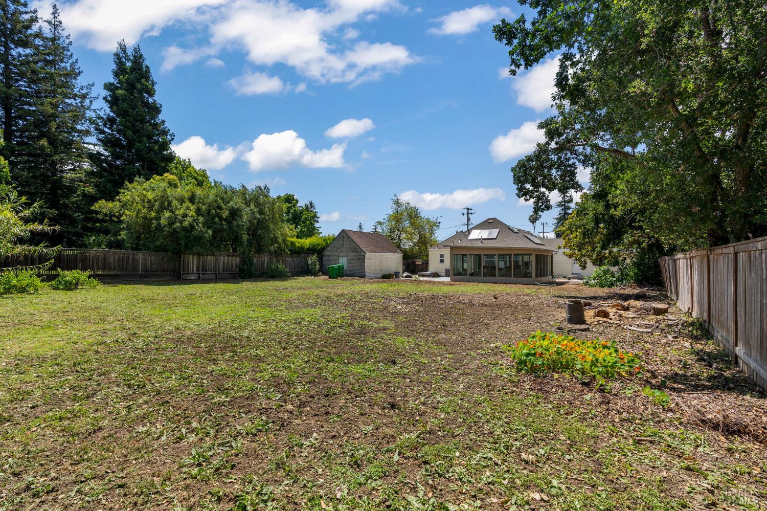 1722 Elm Street Napa CA 93449