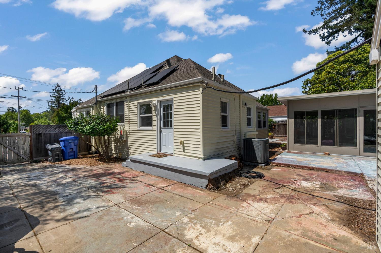 1722 Elm Street Napa CA 93449