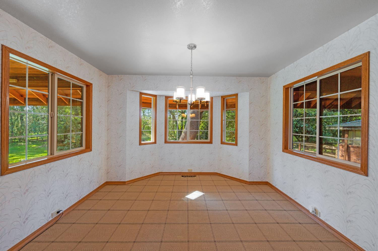 5475 Laird Road Loomis CA 95650