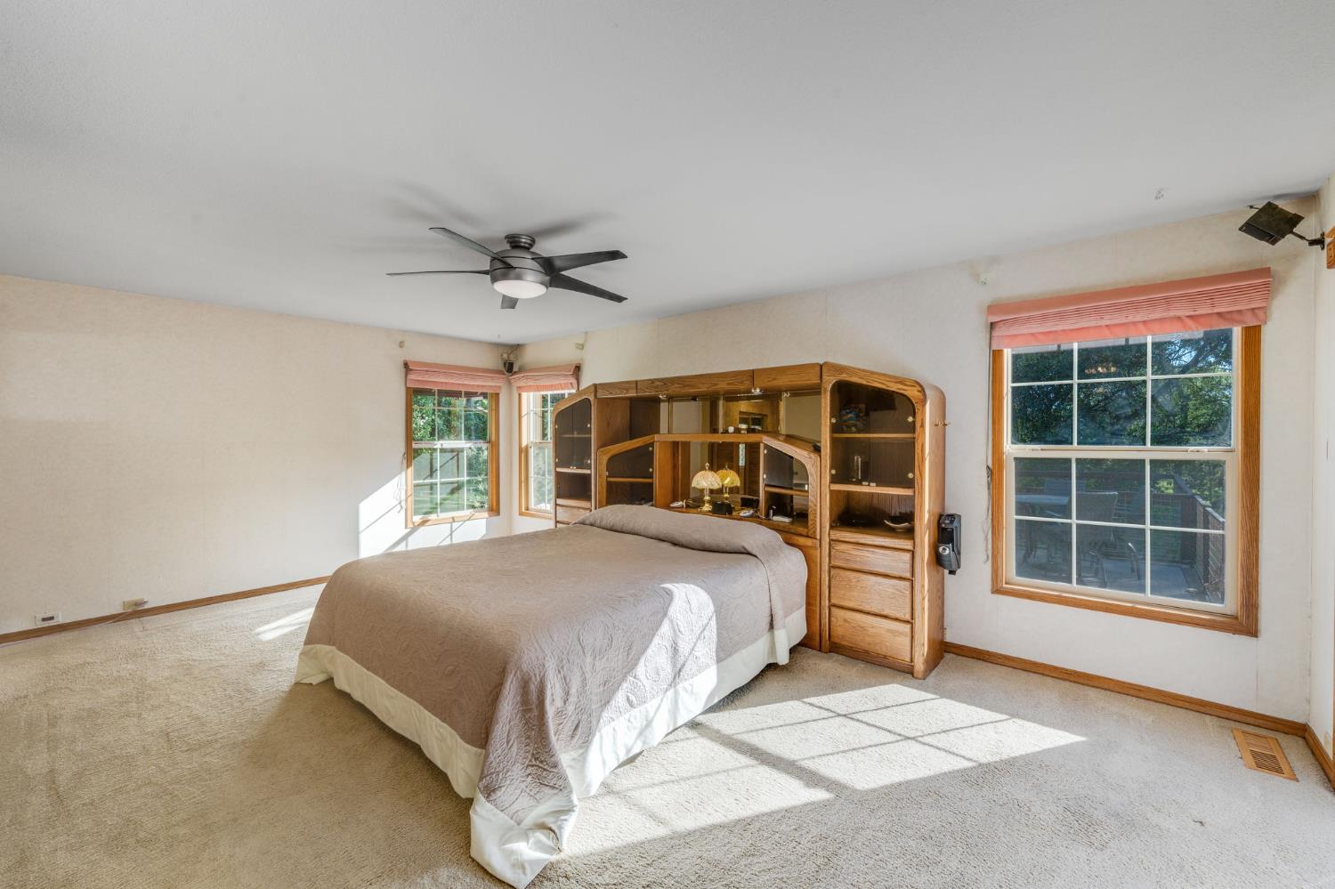 5475 Laird Road Loomis CA 95650
