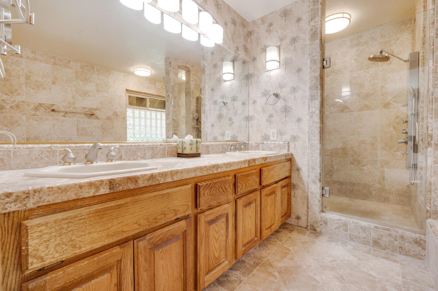5475 Laird Road Loomis CA 95650