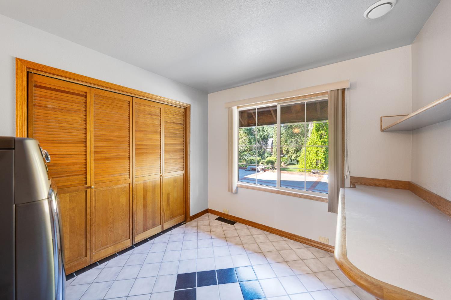 5475 Laird Road Loomis CA 95650