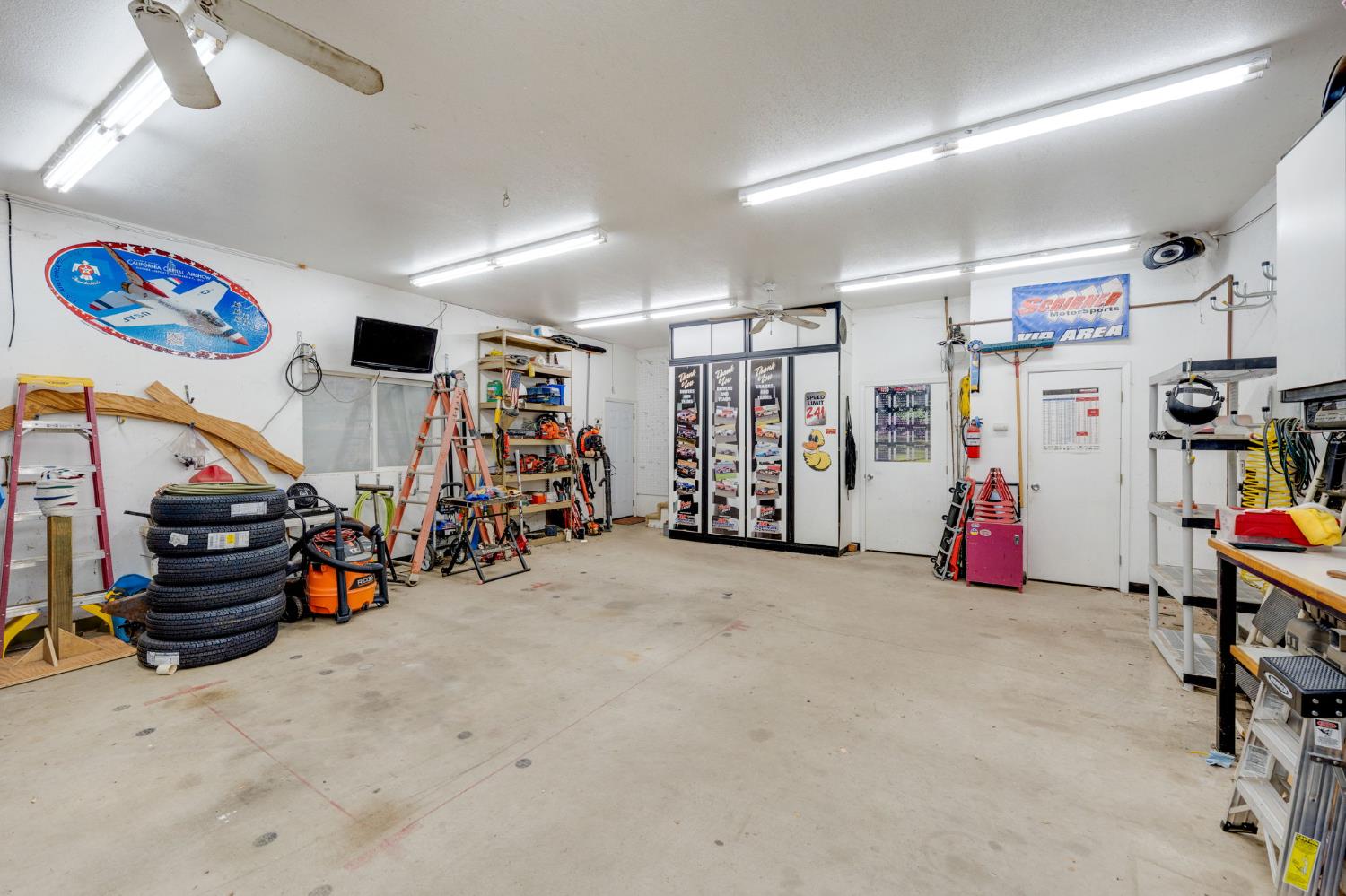 5475 Laird Road Loomis CA 95650