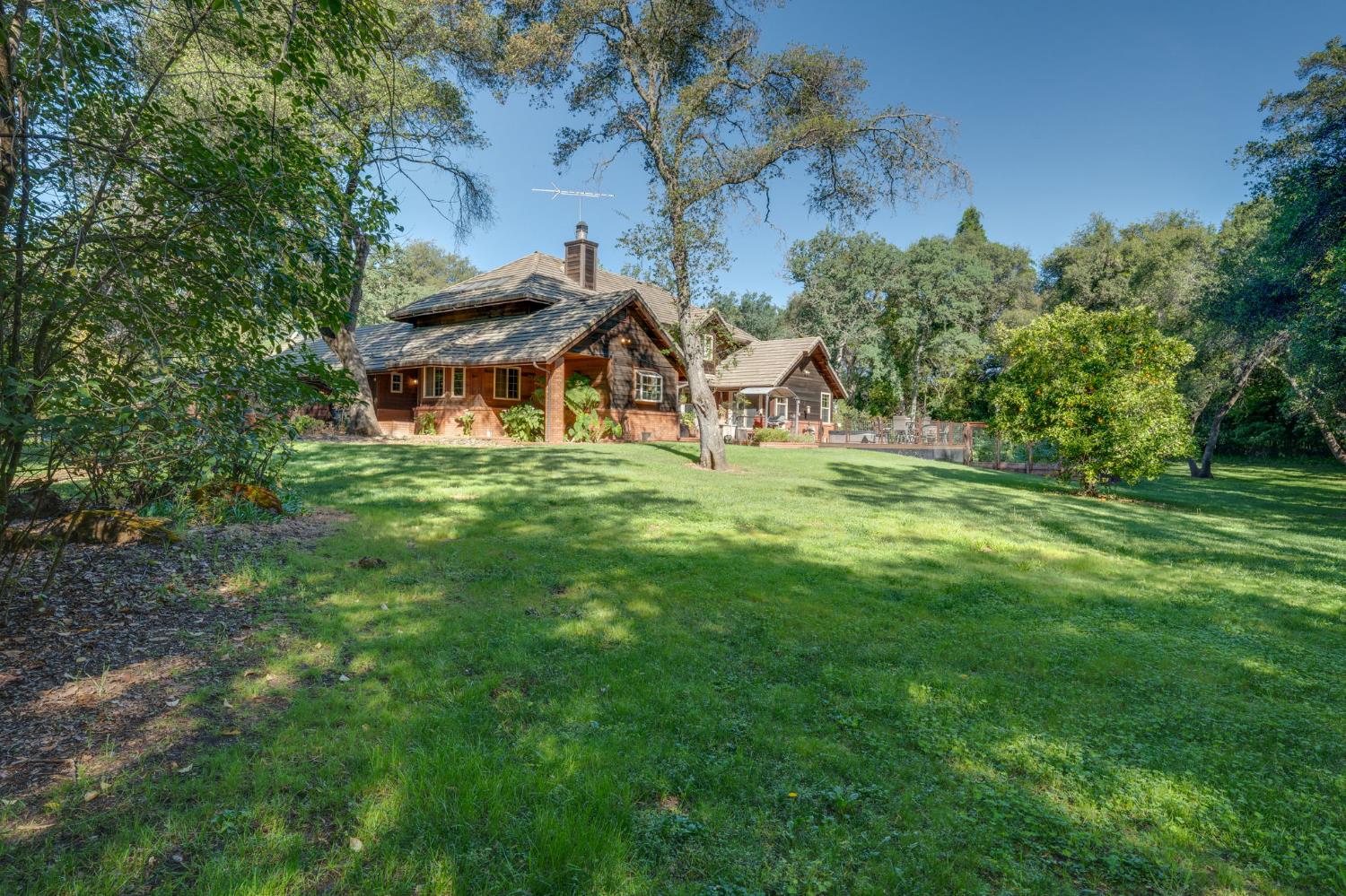 5475 Laird Road Loomis CA 95650