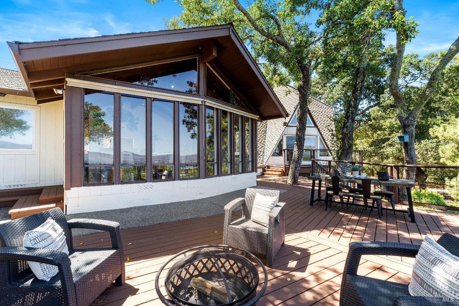 3051 Redwood Road Napa CA 94558