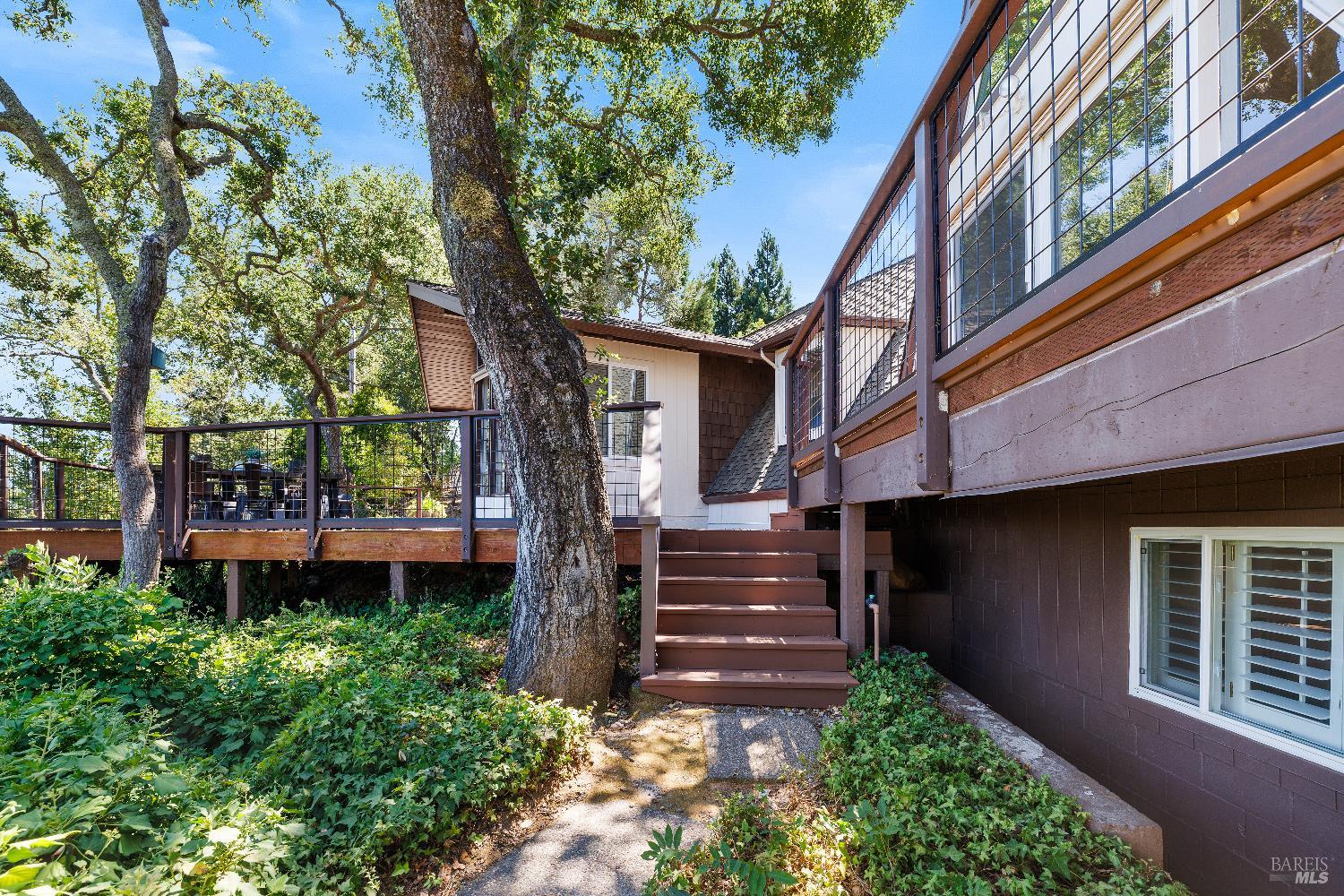 3051 Redwood Road Napa CA 94558