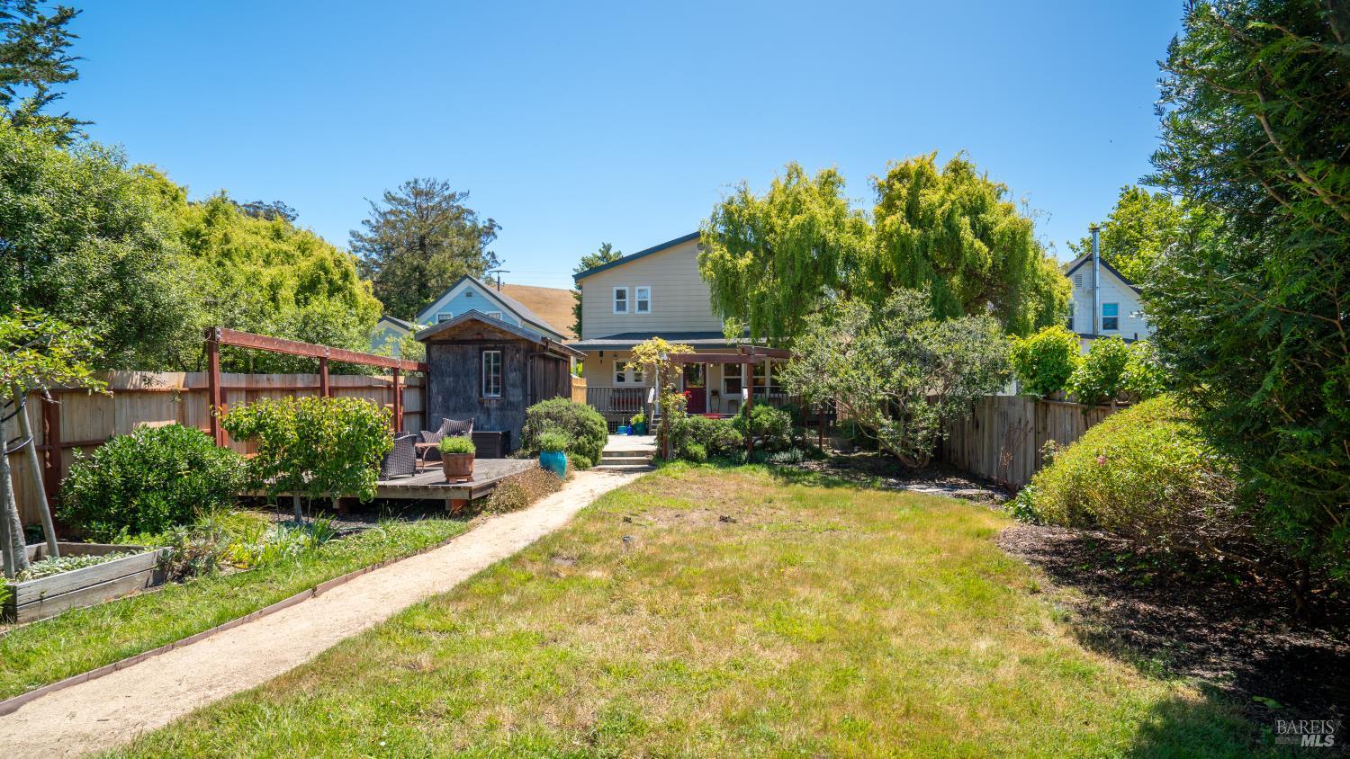 27345 State Route 1 Tomales CA 94971