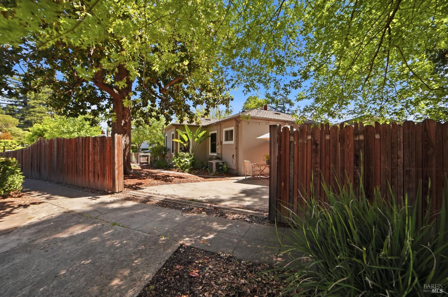 231 Talbot Avenue Santa Rosa CA 95405