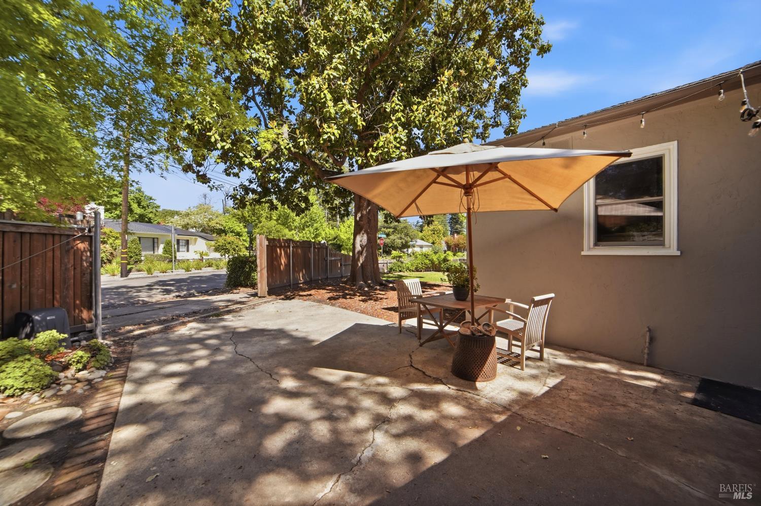 231 Talbot Avenue Santa Rosa CA 95405