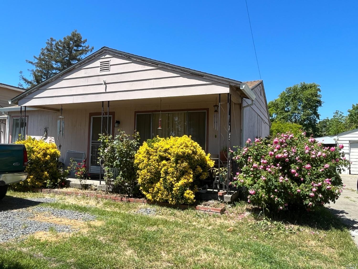 1215 Hearn Avenue Santa Rosa CA 95407