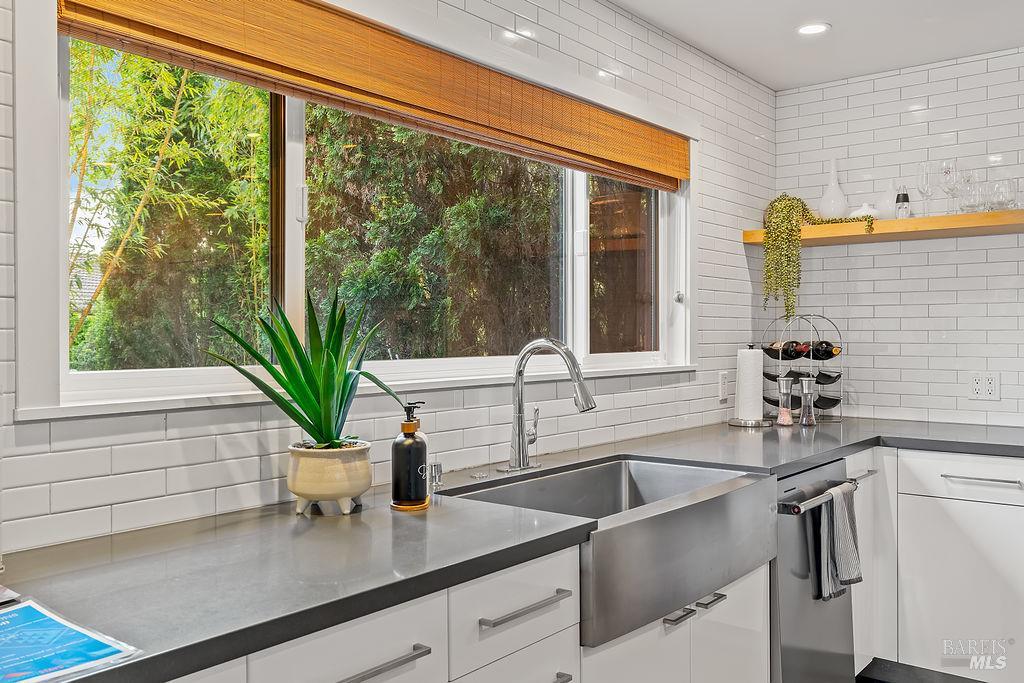 10936 Eastside Road Healdsburg CA 95448