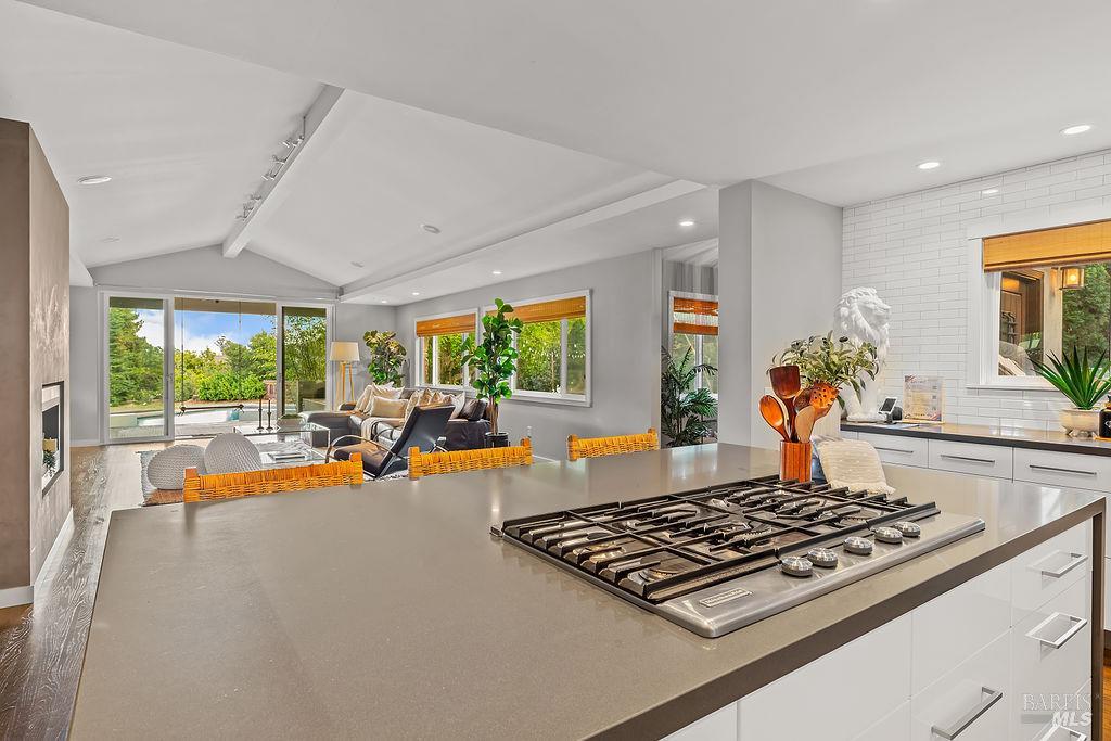 10936 Eastside Road Healdsburg CA 95448