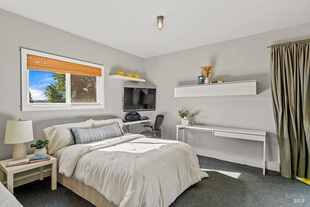 10936 Eastside Road Healdsburg CA 95448