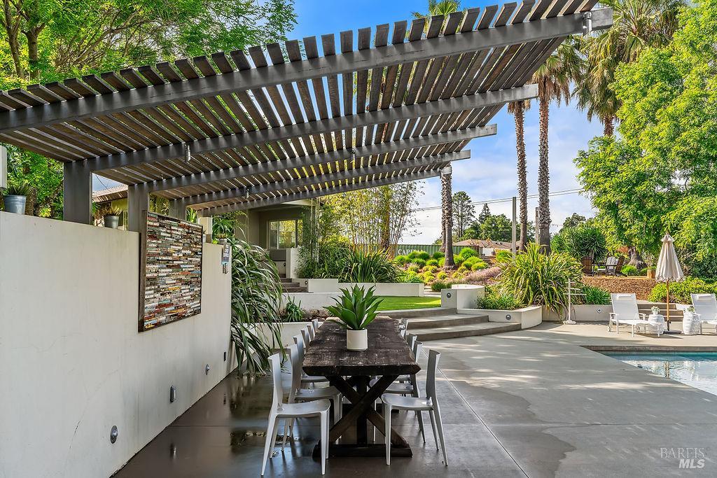 10936 Eastside Road Healdsburg CA 95448