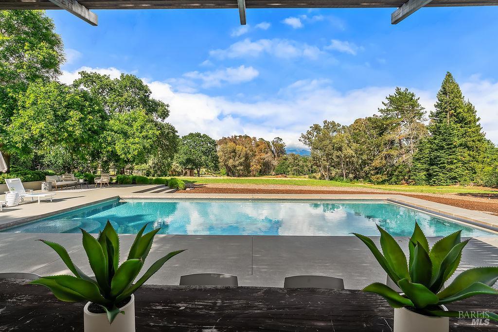 10936 Eastside Road Healdsburg CA 95448