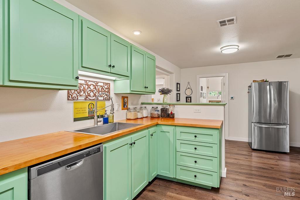 17140 Highway 116 Highway Guerneville CA 95446