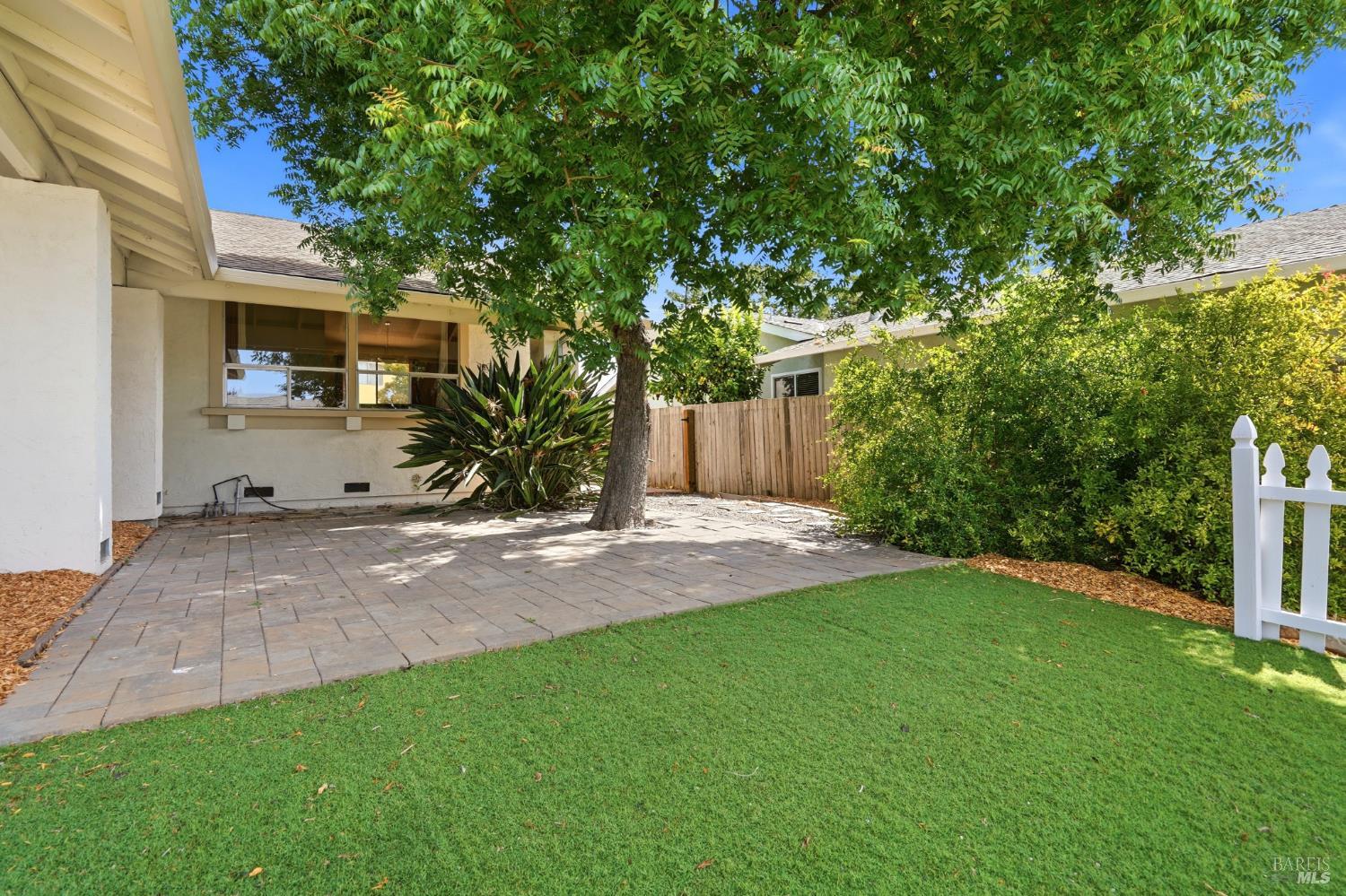 601 Appaloosa Drive Petaluma CA 94954