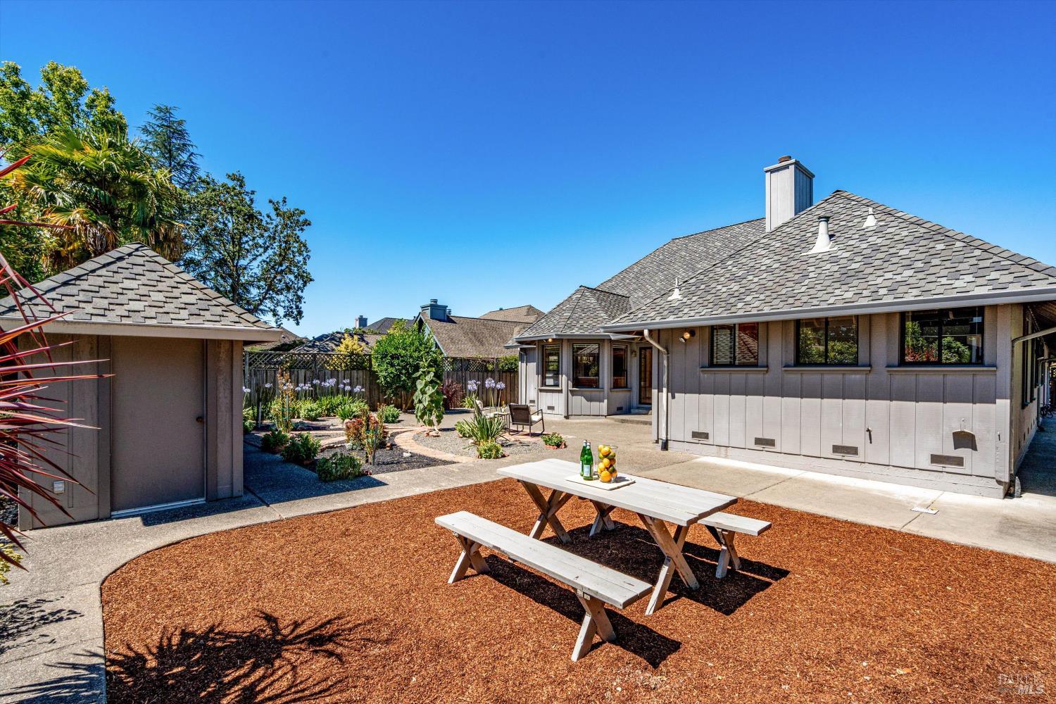1150 Brockman Lane Sonoma CA 95476