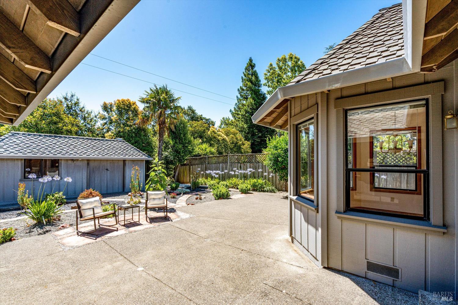 1150 Brockman Lane Sonoma CA 95476