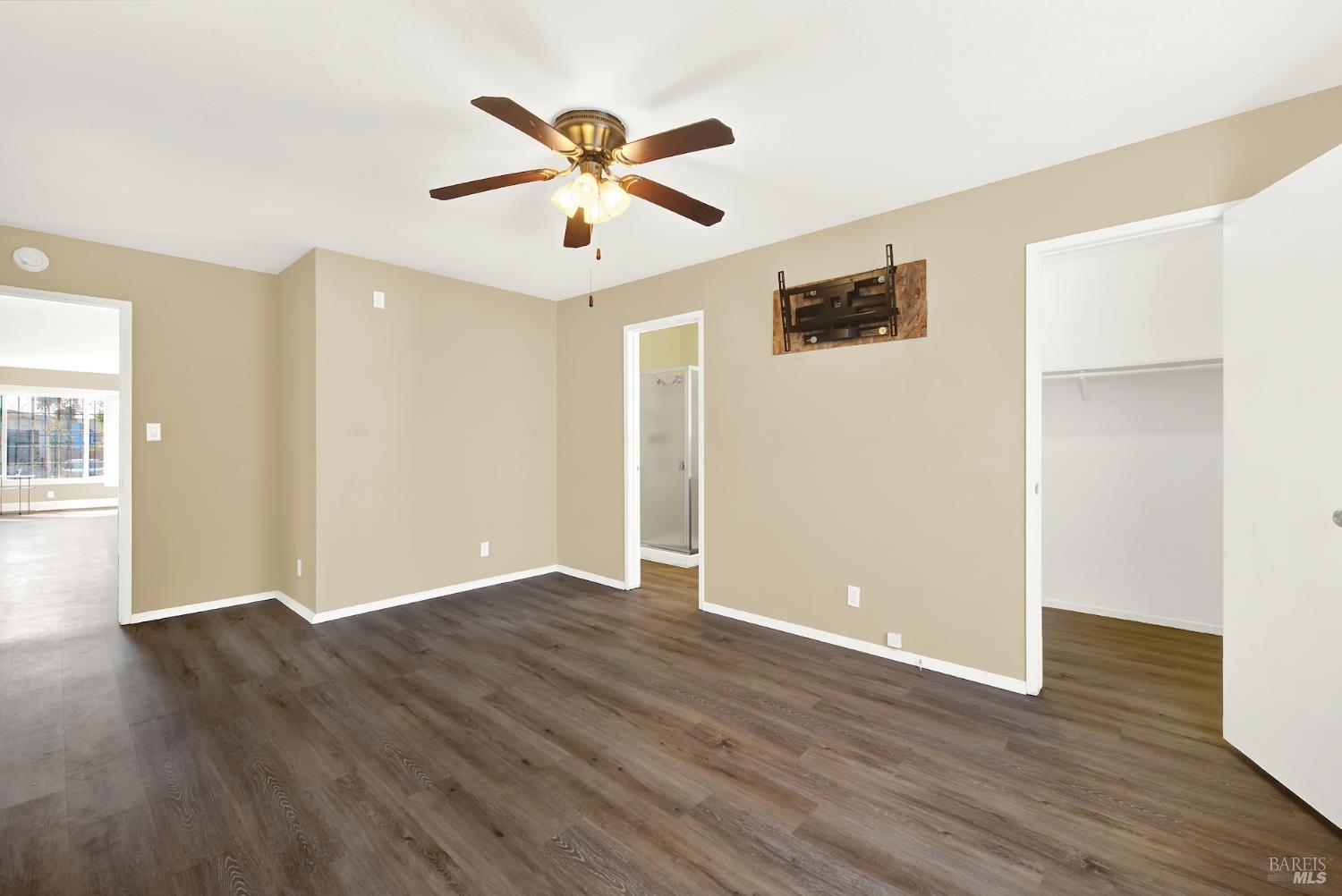 7608 Arthur Street Oakland CA 94605