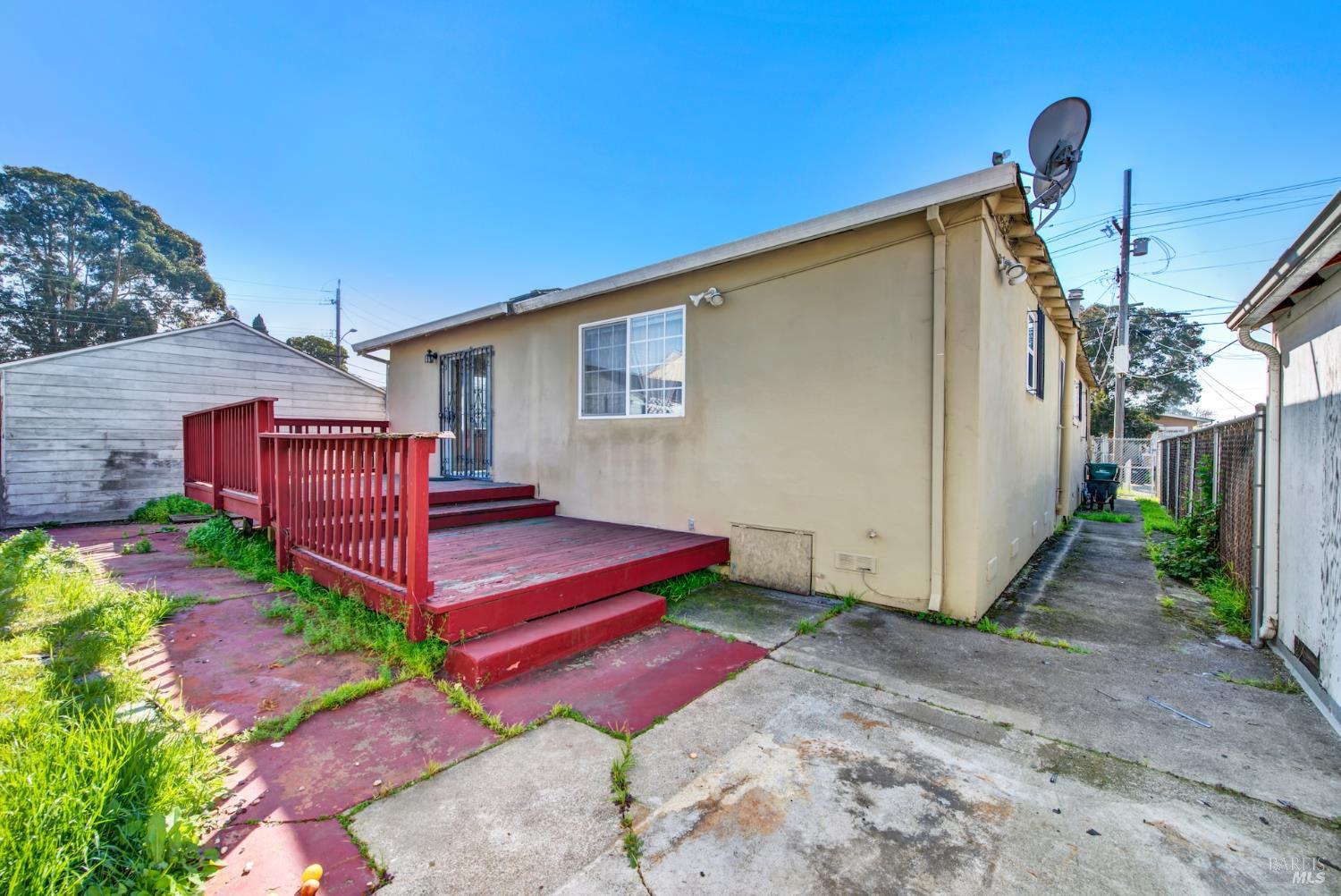 7608 Arthur Street Oakland CA 94605
