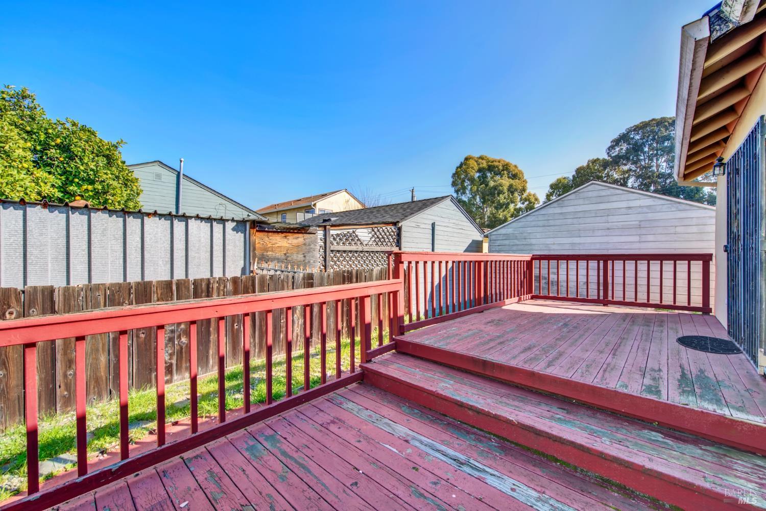 7608 Arthur Street Oakland CA 94605