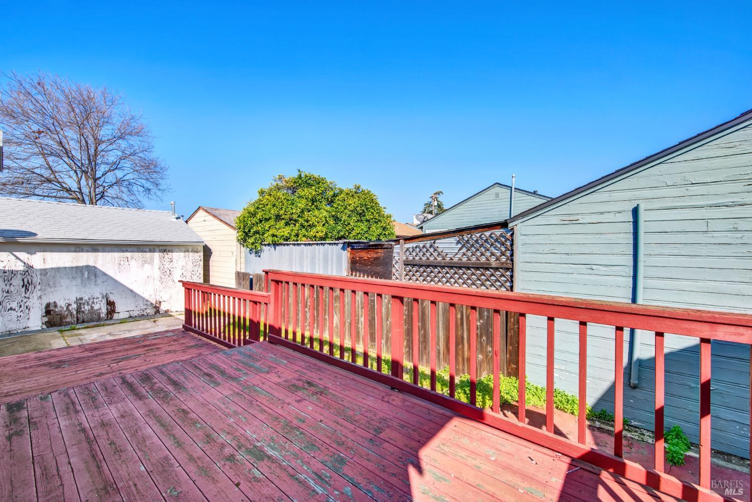 7608 Arthur Street Oakland CA 94605