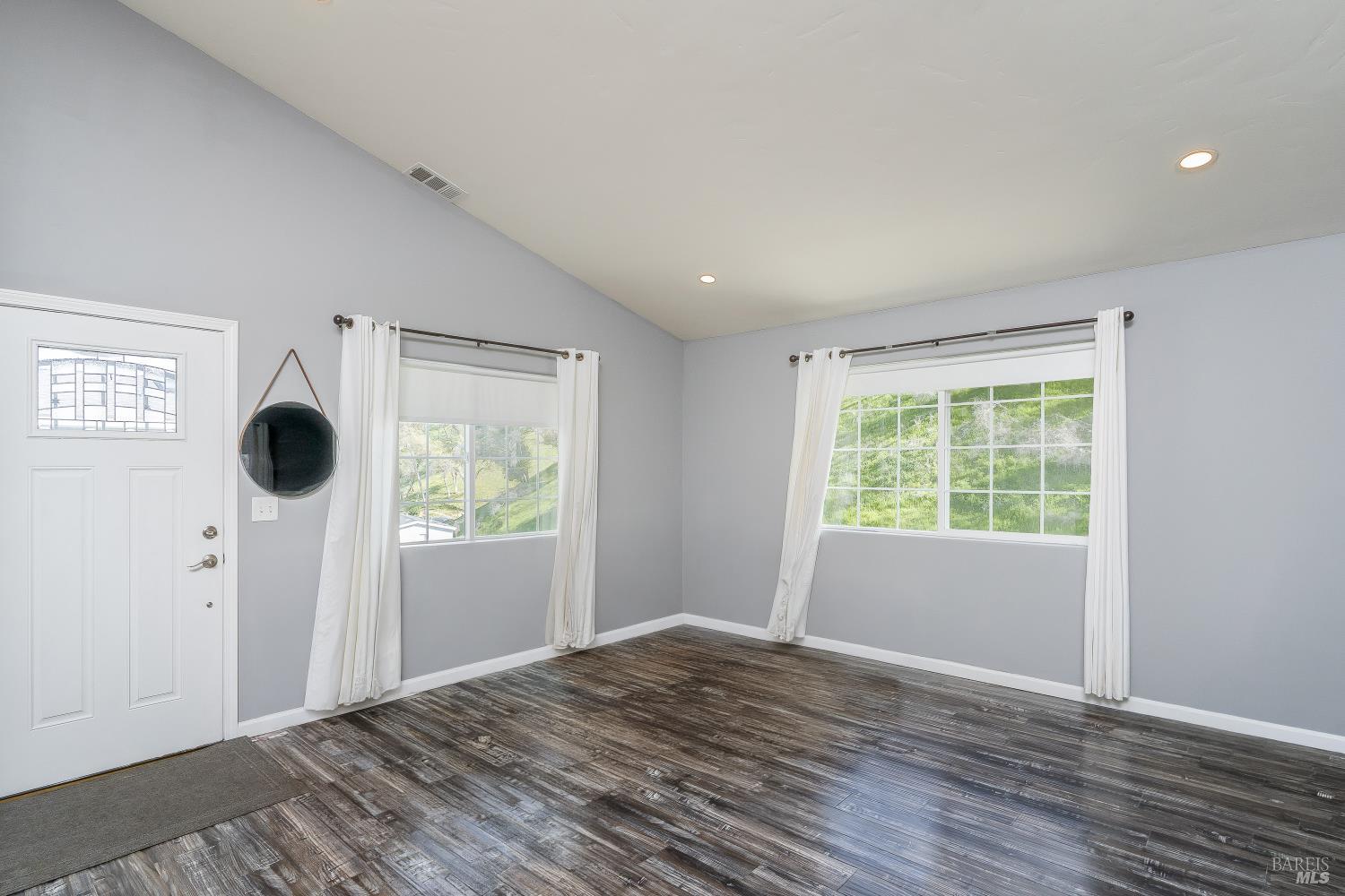 1081 Arroyo Grande Drive Napa CA 94558