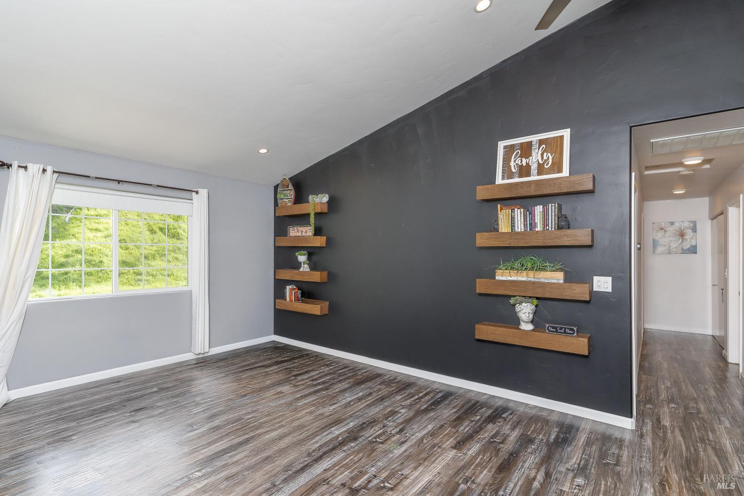 1081 Arroyo Grande Drive Napa CA 94558