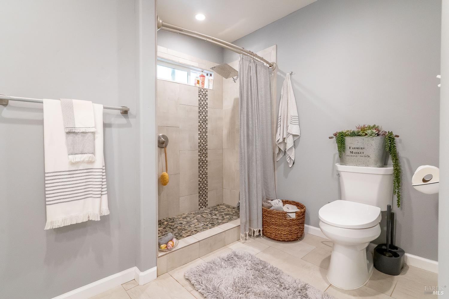 1081 Arroyo Grande Drive Napa CA 94558