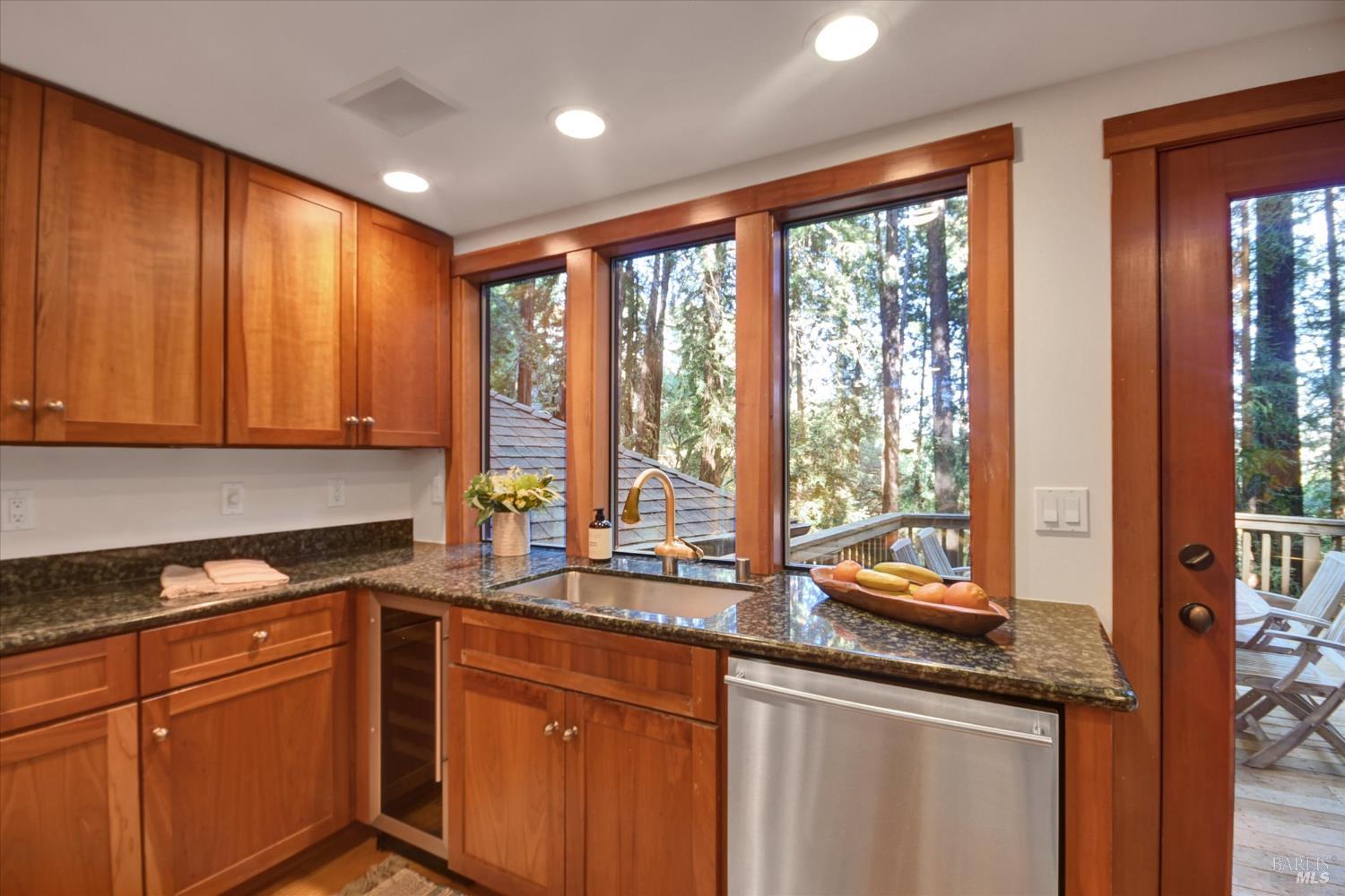 550 Edgewood Avenue Mill Valley CA 94941