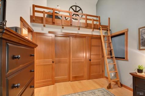 550 Edgewood Avenue Mill Valley CA 94941