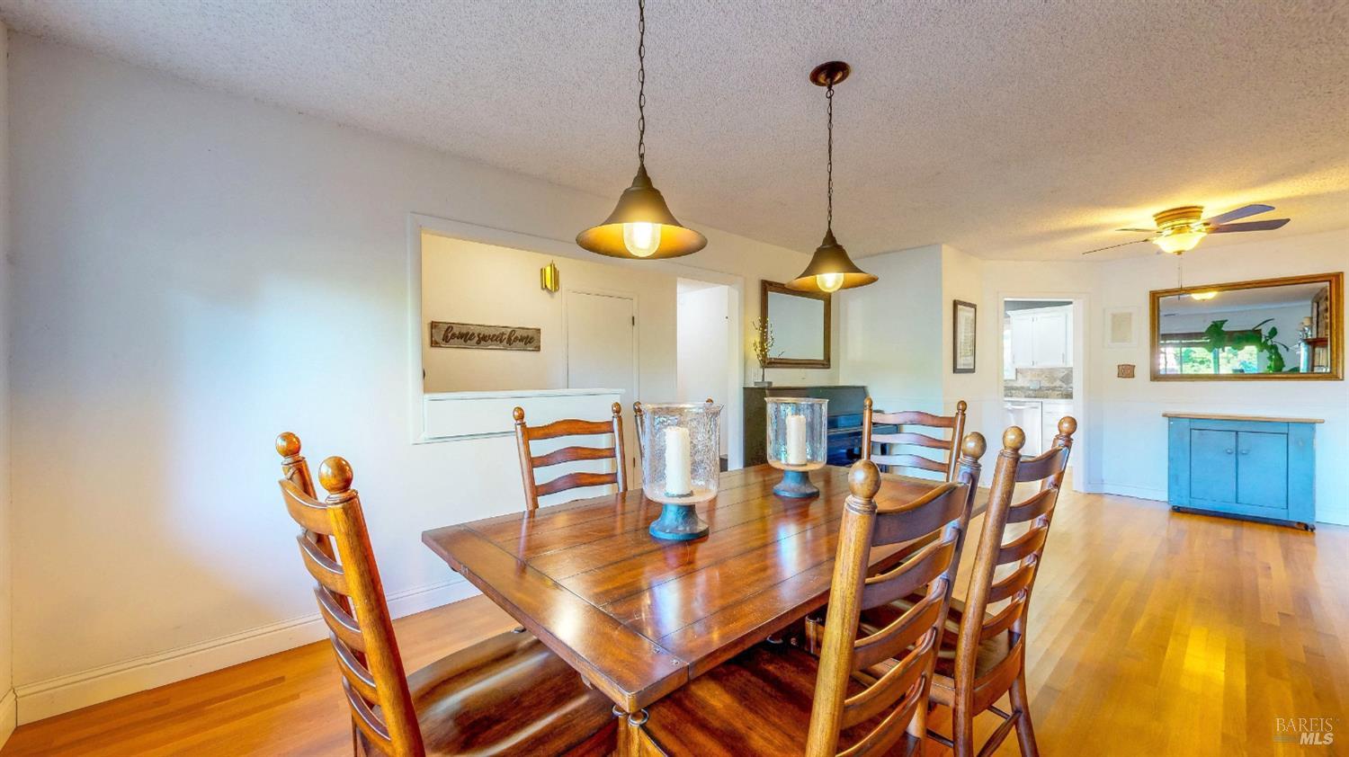2142 Laguna Road Santa Rosa CA 95401