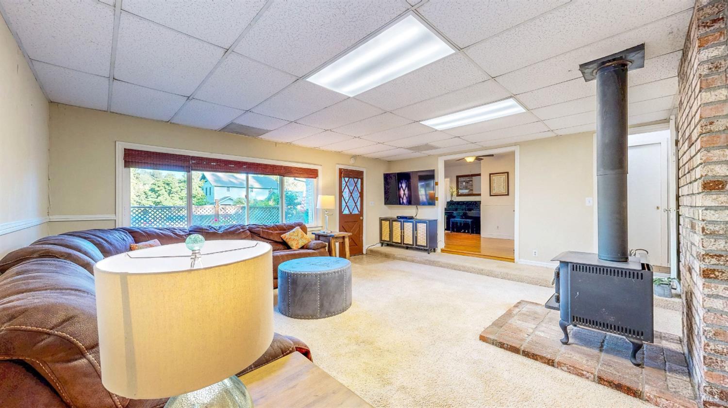 2142 Laguna Road Santa Rosa CA 95401